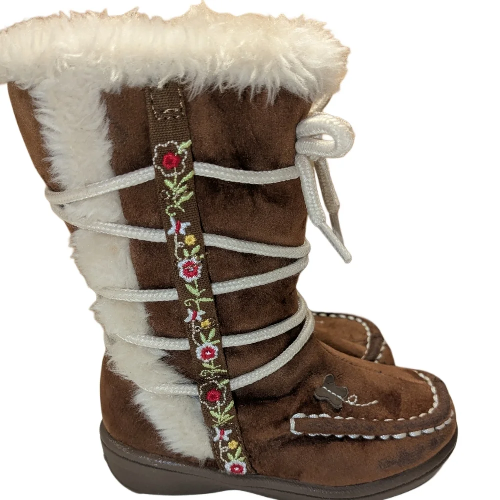 Carter's Mocassin Style Boots